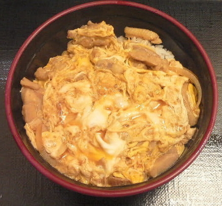 fujisoba-oyakodon01.jpg